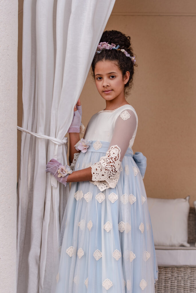 Sesión de Comunión a domicilio en Eurovillas